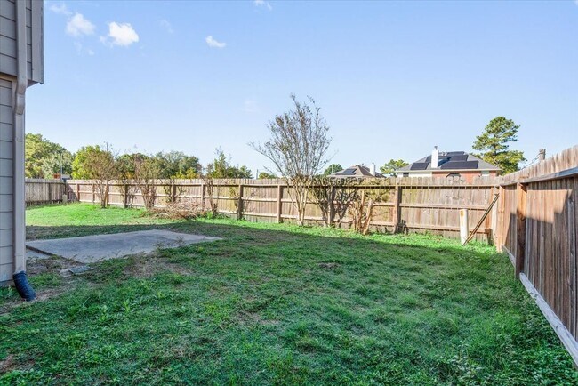 Building Photo - 3111 Rainmont Ln