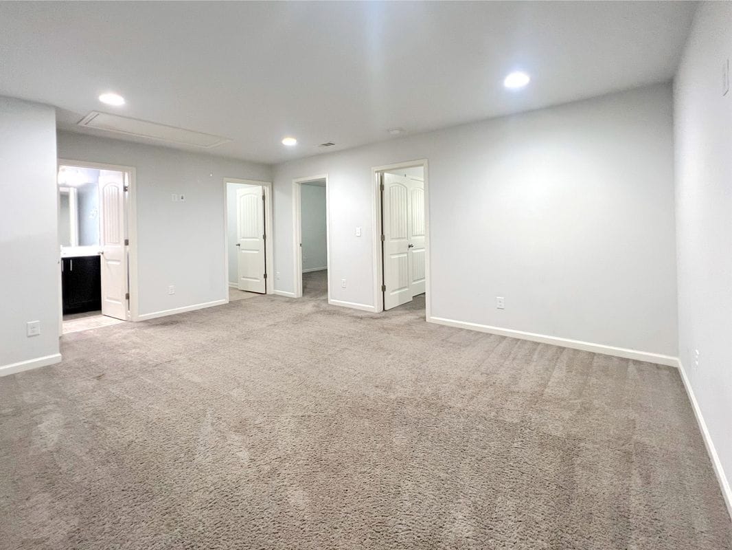 Building Photo - 6173 Roaring Rock Wy