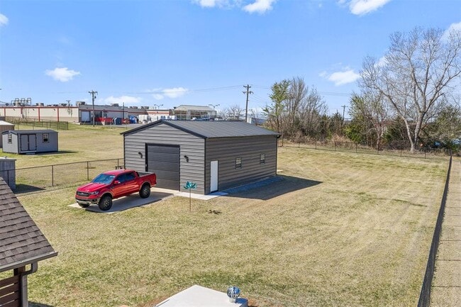 Building Photo - 1707 N 4th Ave