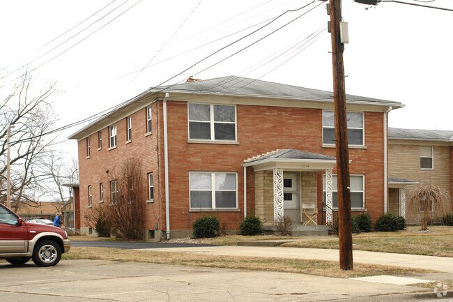 Building Photo - Solinger Hikes Point Apartments