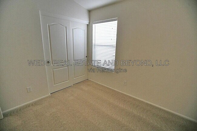 Building Photo - 9902 W Melinda Ln