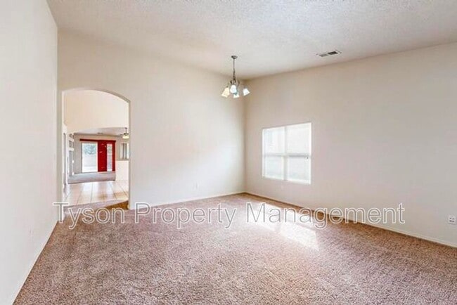 Building Photo - 8116 Long Mesa Pl NW