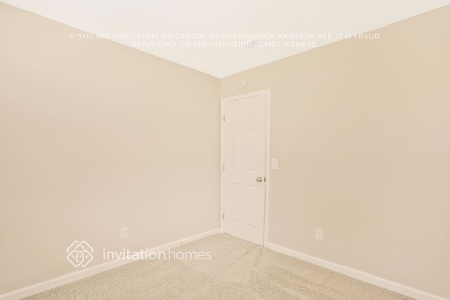 Building Photo - 6423 Van Eyck Way NW