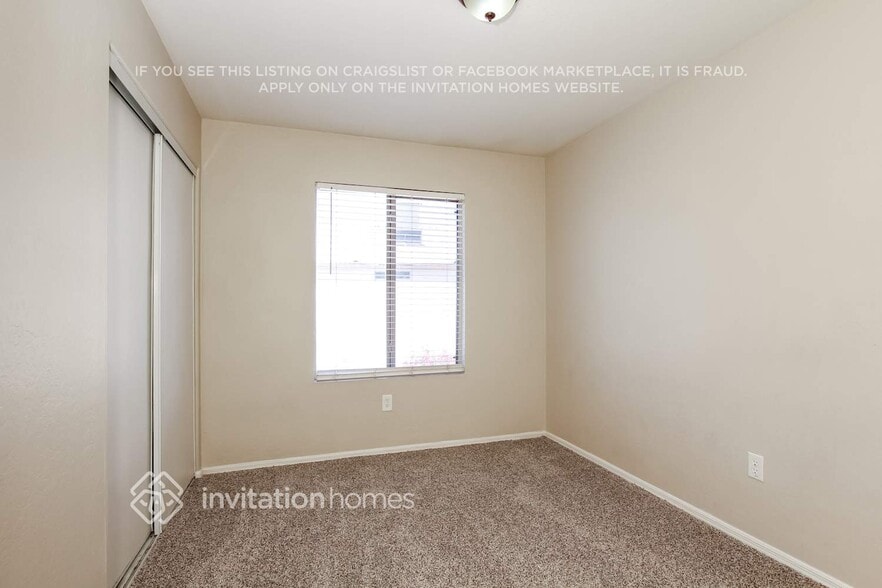 Building Photo - 10307 W Denton Ln