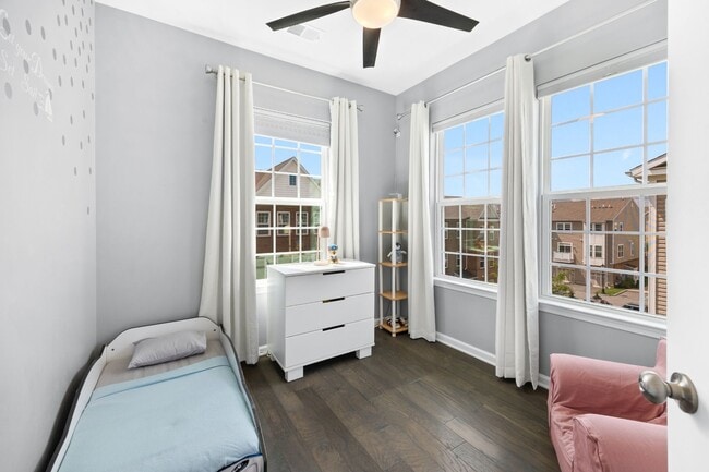 Building Photo - 84 Truman Dr