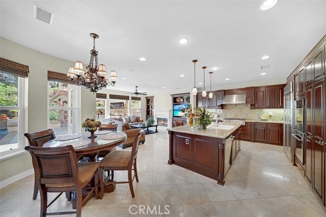 Building Photo - 27582 Daisyfield Dr