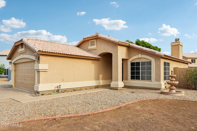 Building Photo - 8834 W Jennifer Rose Ct