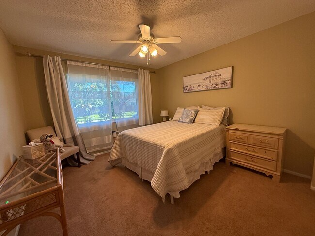 Building Photo - 5840 Tanglewood Dr NE