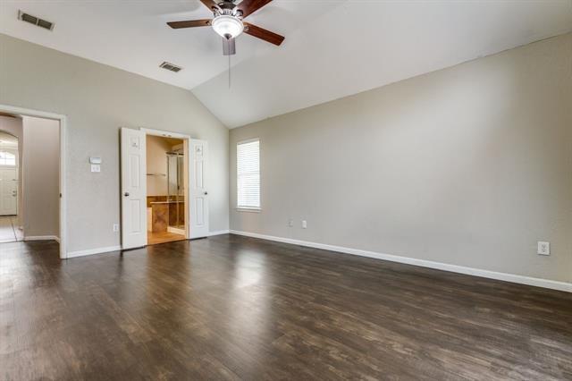 Building Photo - 15858 Durango Dr