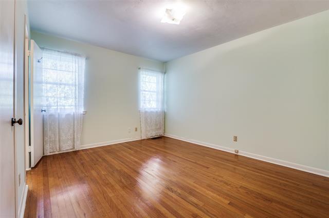 Building Photo - 10722 Lathrop Dr