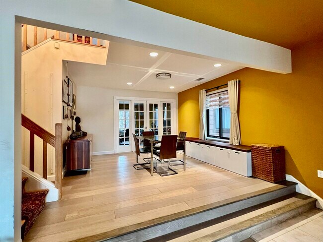 Building Photo - 195 Sandcastle Key