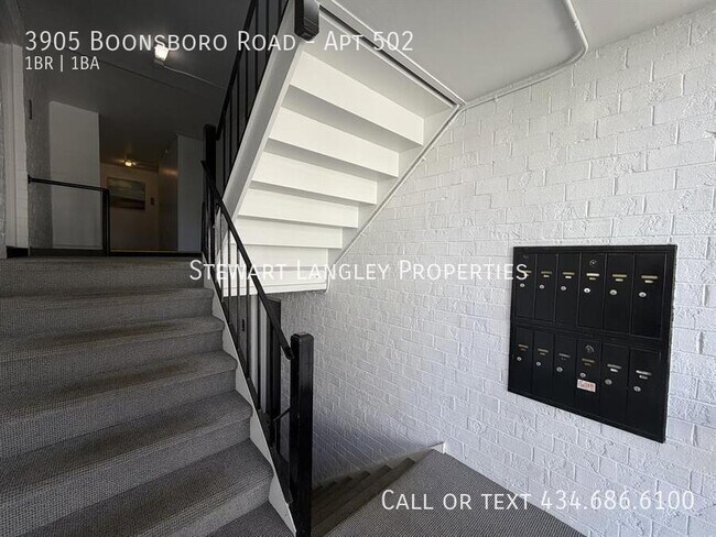 Building Photo - 3905 Boonsboro Rd