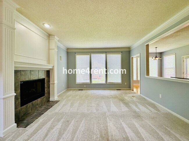 Building Photo - 8102 W 144th Pl