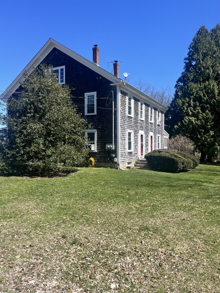 Building Photo - 275 McCorrie Ln