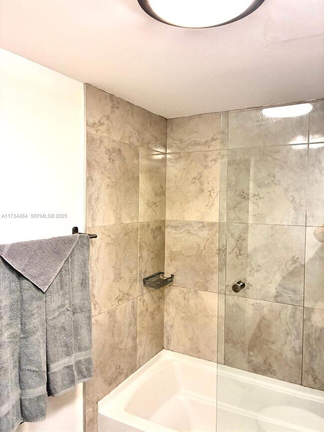 Building Photo - 201 178th Dr