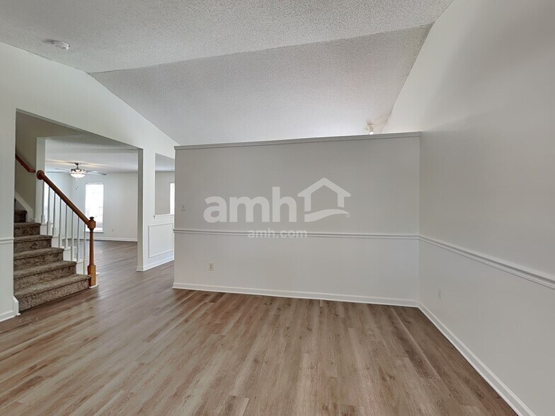 Building Photo - 5548 Timbertop Ln