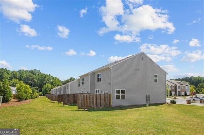 Building Photo - 103 Rydal Wy