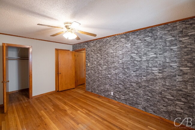 Building Photo - For Lease