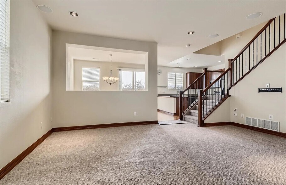 Building Photo - 17381 Waterhouse Cir