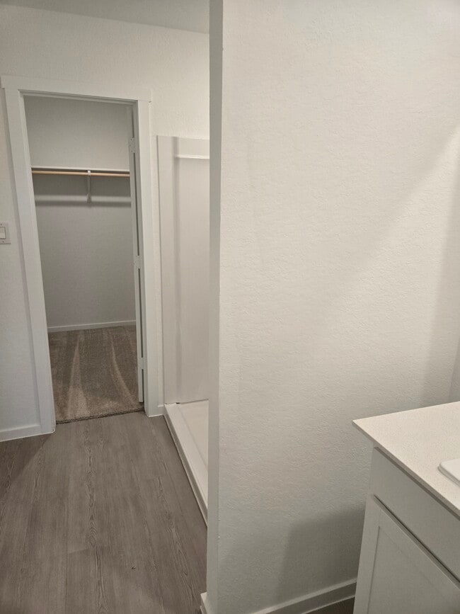 Building Photo - 720 Canyon Run