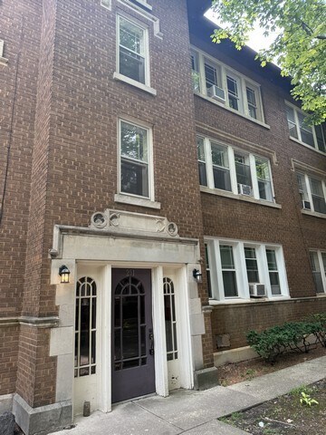 Building Photo - 251 Wilcox St