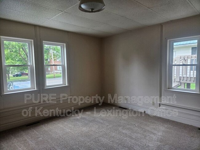 Building Photo - 643 Cane Run St