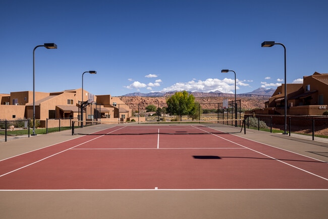 Building Photo - 3862 Desert Willow Cir