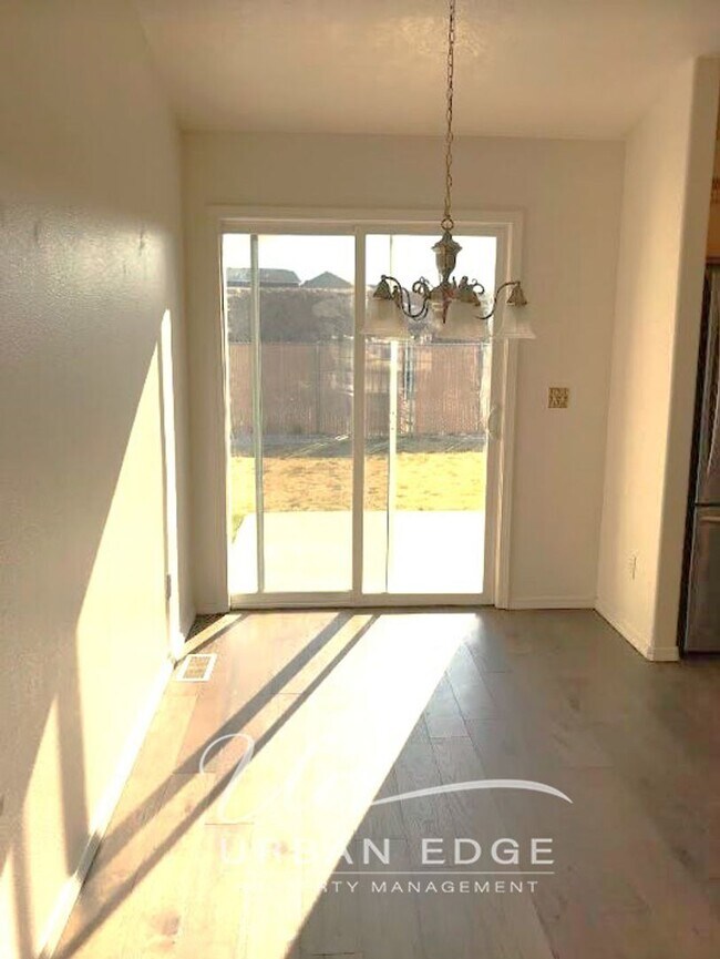 Building Photo - Single level 4 bedroom 2 bath Boise home.