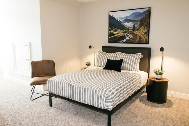 Building Photo - 131F Woodmont Blvd