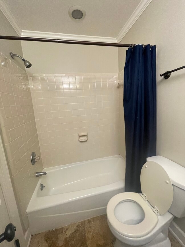 Building Photo - 6714 Olde Province Ct