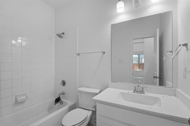 Building Photo - 503 Upper Falls Ln