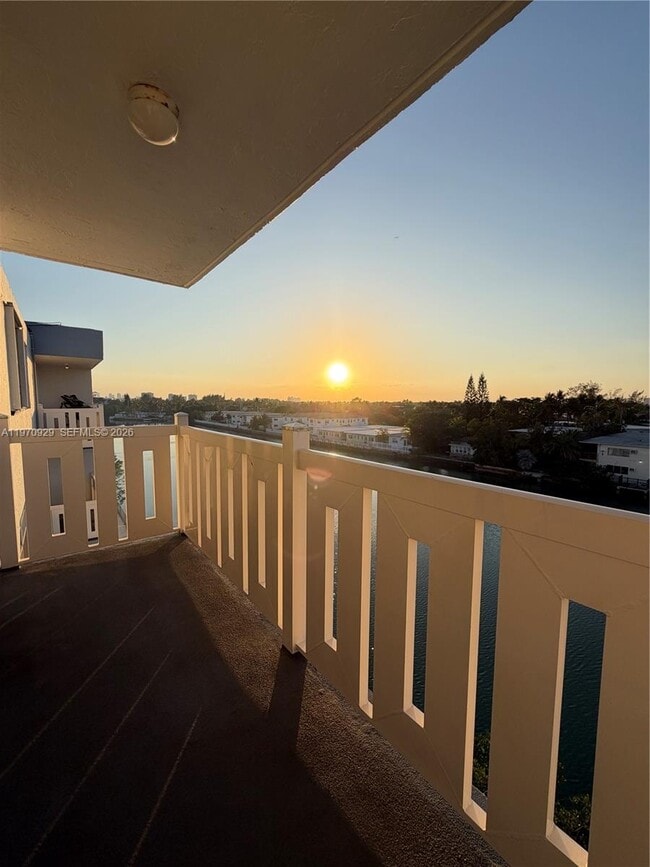 Building Photo - 7900 Tatum Waterway Dr