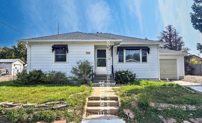 Primary Photo - 710 25th Ave