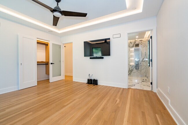 second bedroom - 611 W 49th St