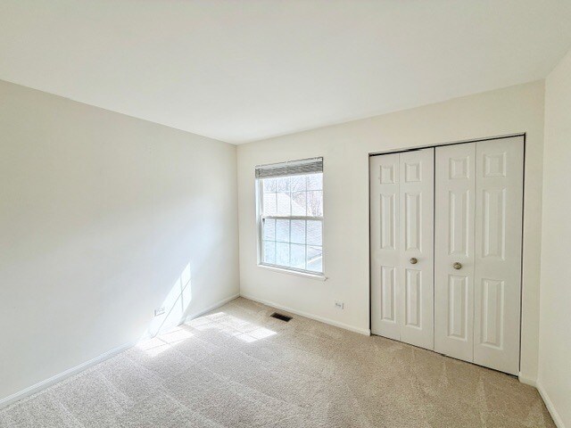 Building Photo - 627 Cobblestone Ct