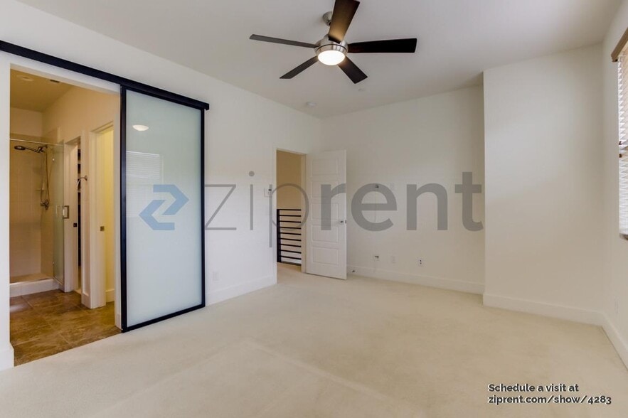 Building Photo - 2448 Aperture Cir