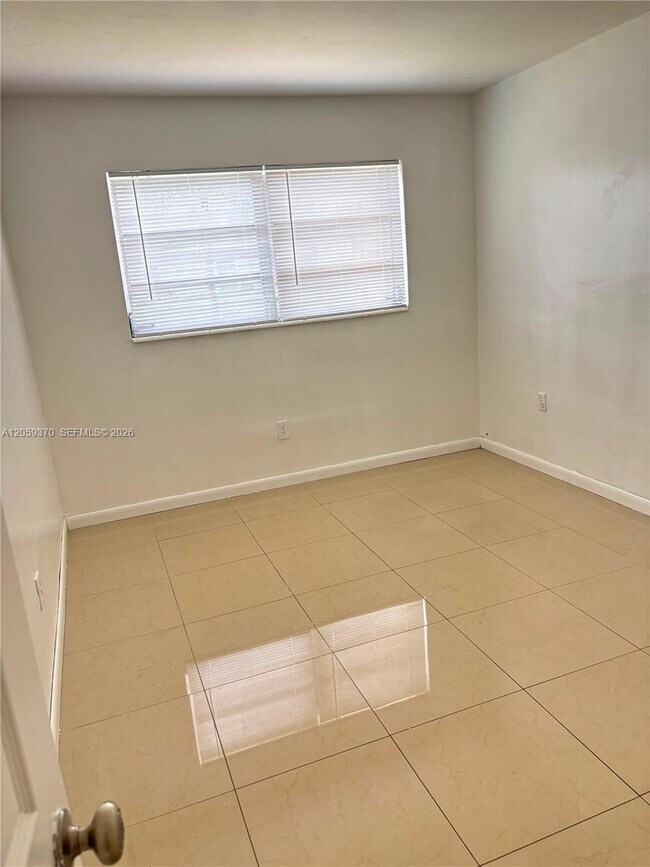 Building Photo - 7410 SW 82nd St
