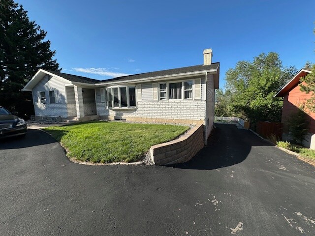 Primary Photo - 1155 Stanton St