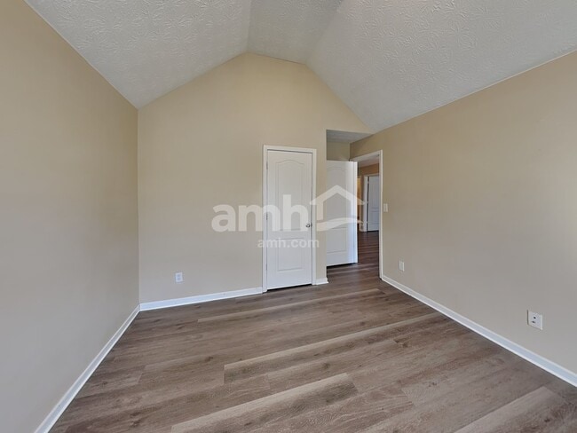 Building Photo - 3705 Sidda Way