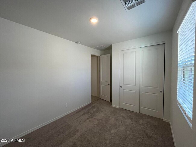 Building Photo - 9323 E Sector Dr