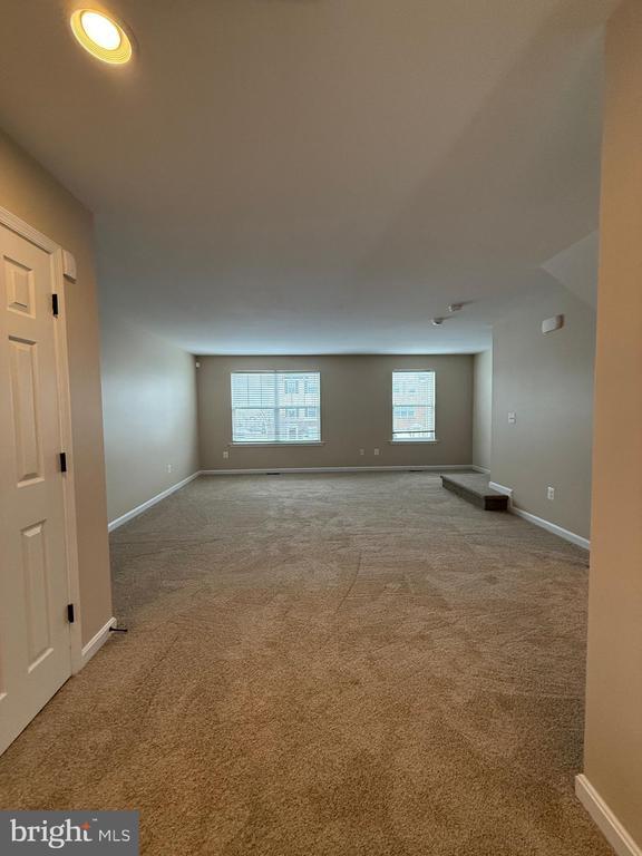 Building Photo - 2340 Silver Fox Way