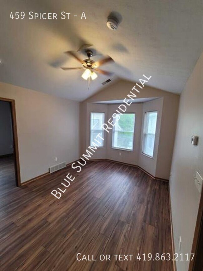 Building Photo - 459 Spicer Street