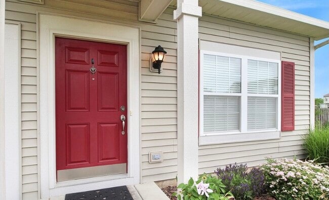 Building Photo - 4313 Dillon St