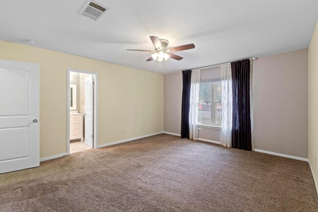 Building Photo - 1908 Matagorda Dr