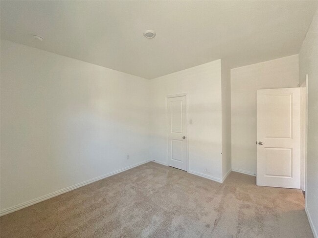 Building Photo - 768 Hawthorn St