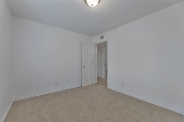 Building Photo - 2905 Joymeadow Dr