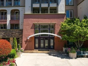 Building Photo - 1800 Alma Ave