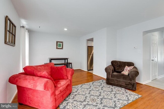 Building Photo - 9013 Kerrydale Ct