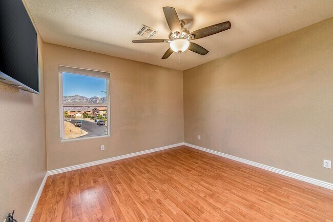 Building Photo - 13127 N Deergrass Dr