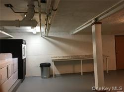 Building Photo - 106 Division Ave